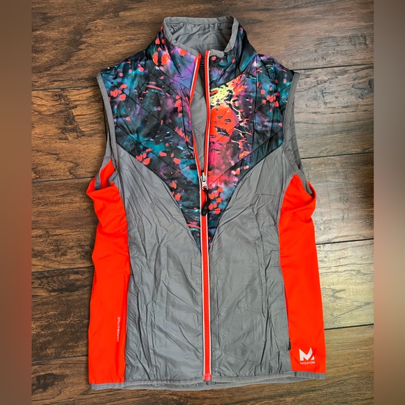 REVERSIBLE Mission - Vest - Picture 1 of 16